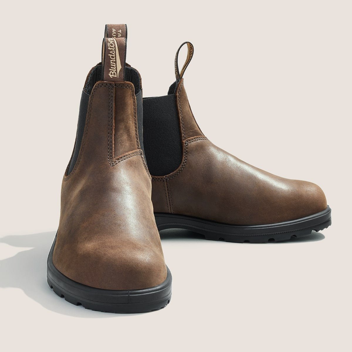 Classic 550 Chelsea Boot Antique Brown 1609