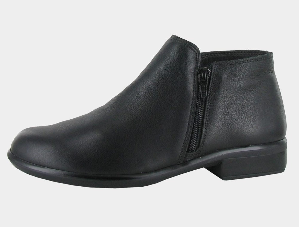 Helm | Water Resistant | Leather | Black - Boot - Naot