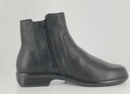 Maestro | Water Resistant Leather | Black - Boot - Naot