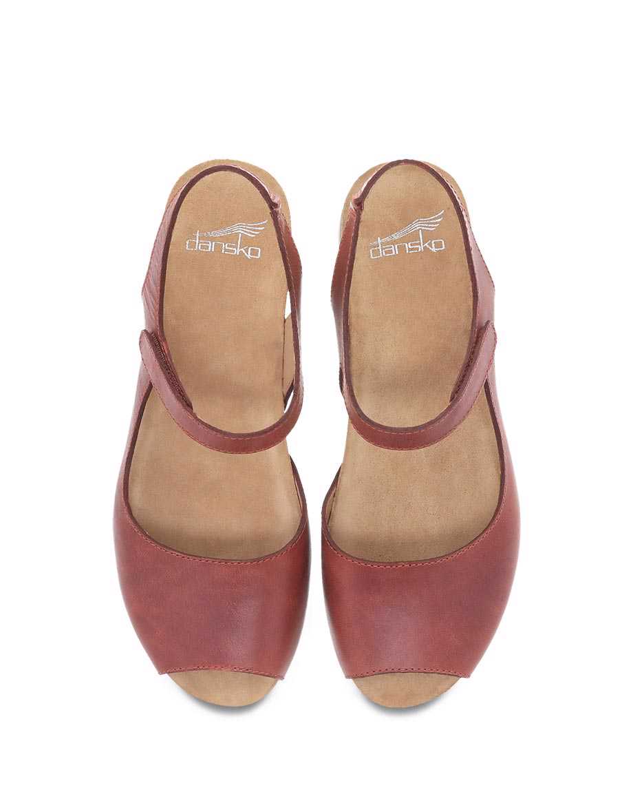 Marcy | Waxy Burnished | Chili - Sandals - Dansko